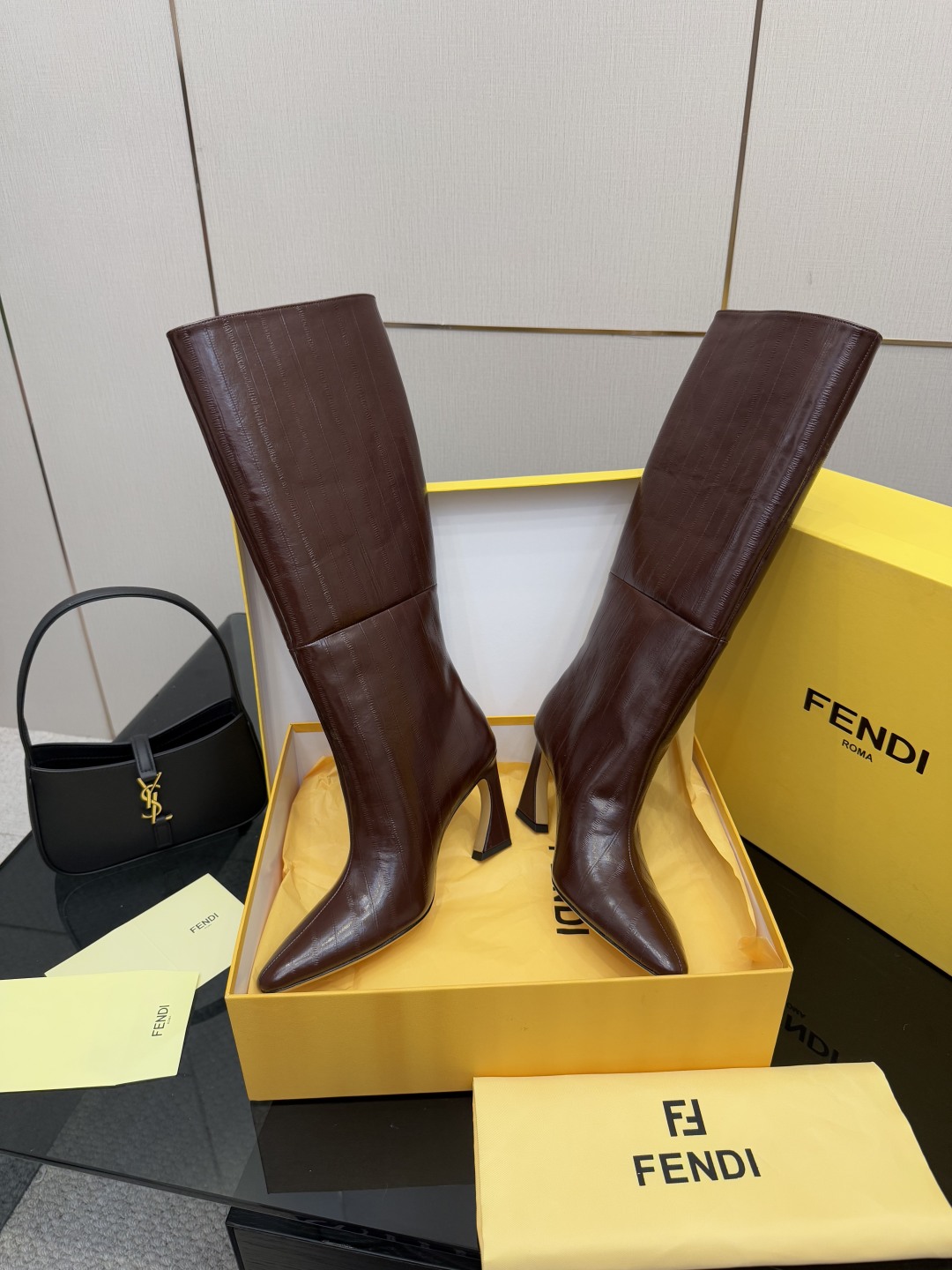 20251022/Fendi_251022-3